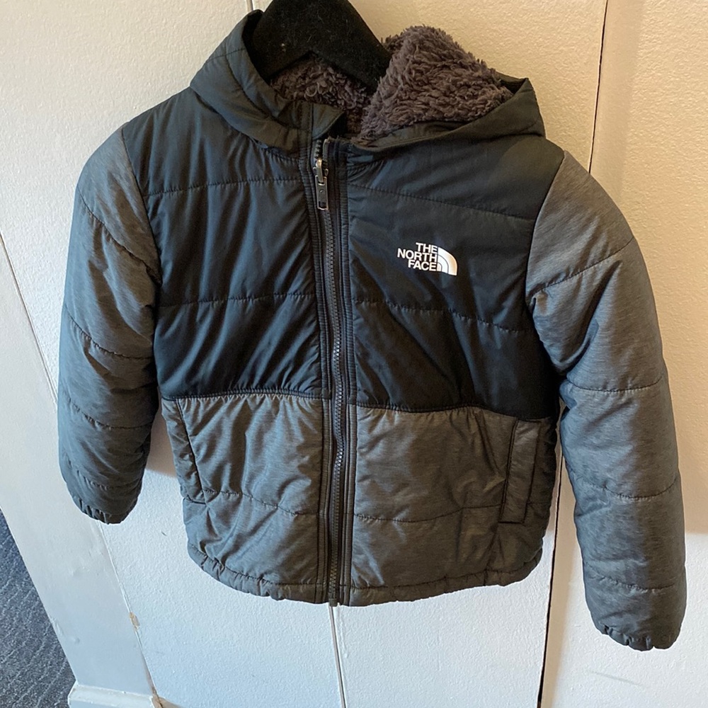 The North Face boys reversible chimborazo jacket